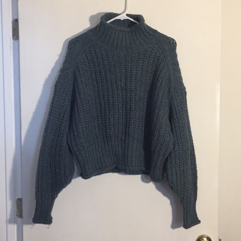 H&M sweater